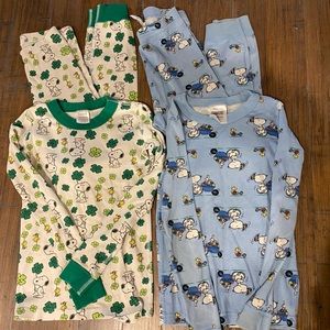Hanna Andersson Peanuts pajamas - 2 sets - size US 8 130cm